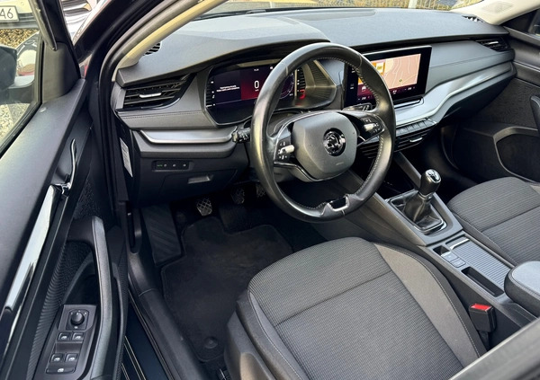 Skoda Octavia cena 69900 przebieg: 165000, rok produkcji 2020 z Jędrzejów małe 781